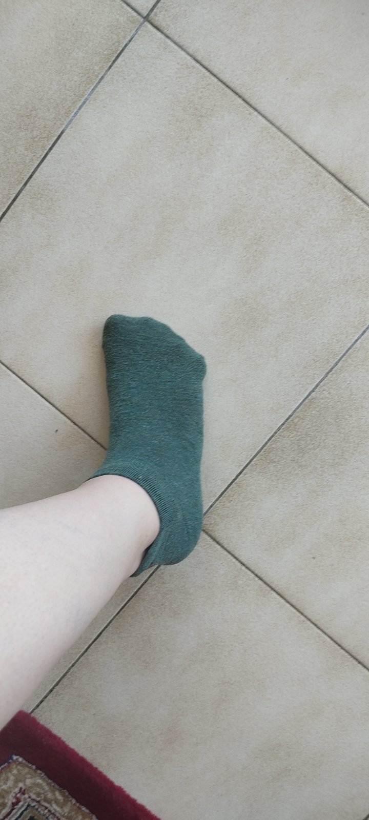 Lustige Sneaker-Socken für Damen – Bunte Emoji-Knöchelsocken, 10er-Set (Größen 35-38 & 38-42) photo review